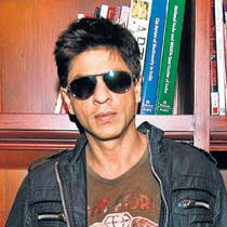 An exclusive look at Shah Rukh Khan's new haircut for My Name is Khan |  Funkyysoul's Blog